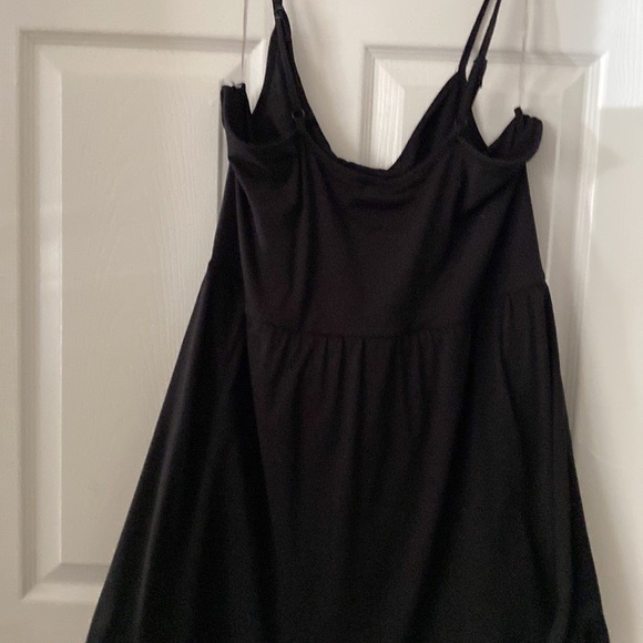 Cute black adjustable, spaghetti strap dress skort that has pockets 1X - Picture 6 of 9